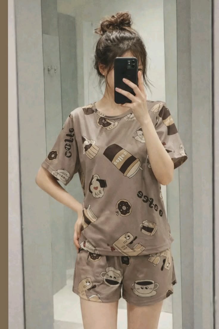 Nightwear 19